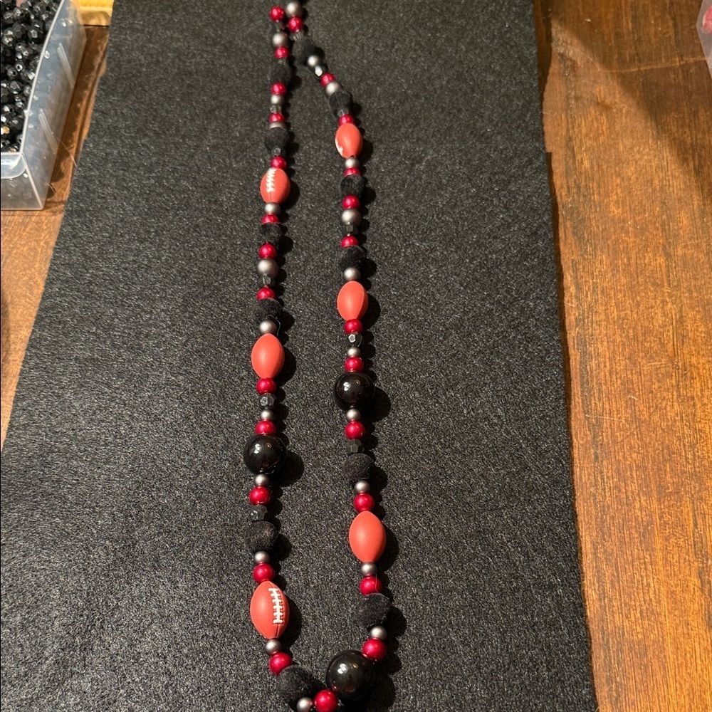 Elegant USC Gamecock Black and Garnet and Red Beaded Necklace